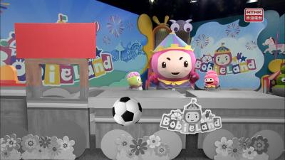 最經典足球點解係黑白色?