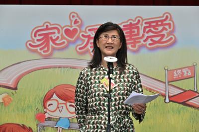 家庭議會主席彭韻僖致辭