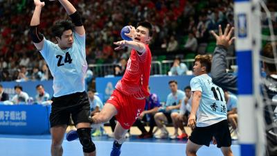 男子手球四強　港隊最後兩分鐘負隅奮戰