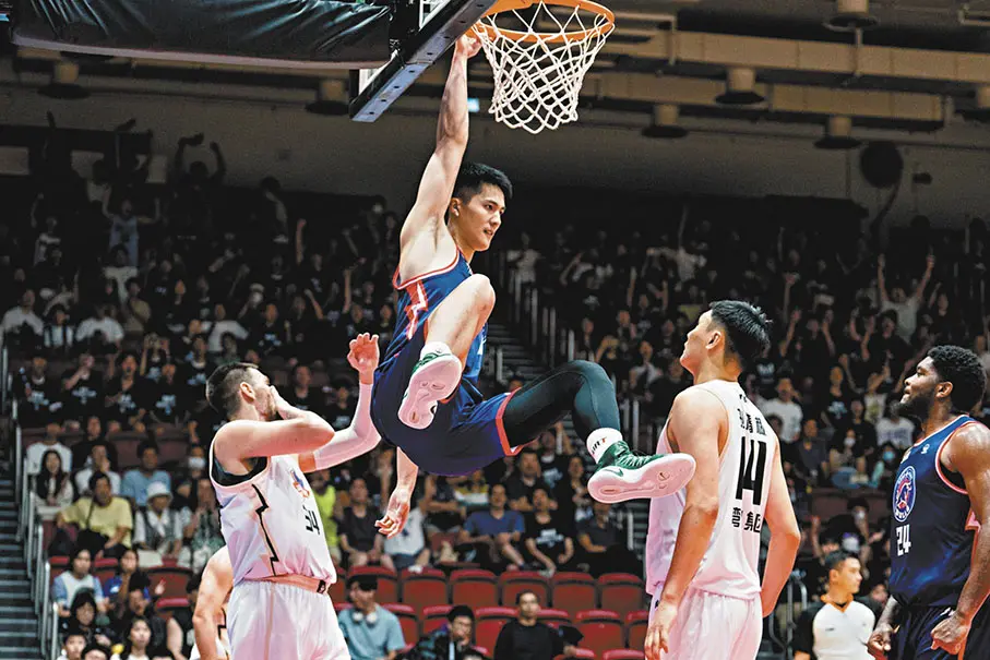 朱松瑋